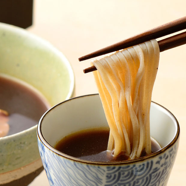 だしを味わう本格「鴨せいろ」